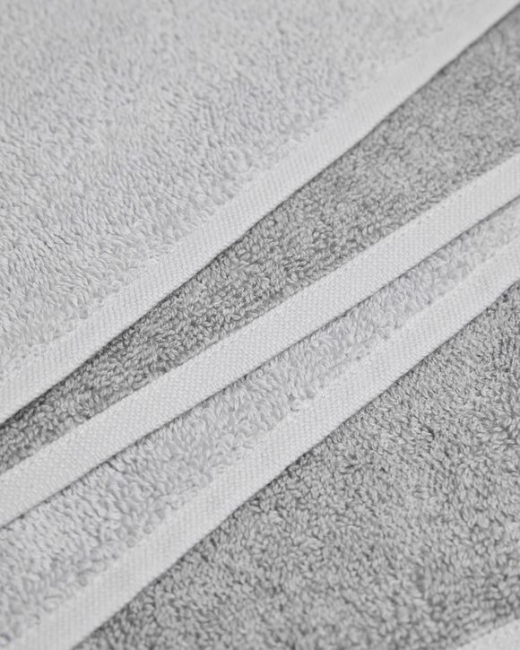 ADIDAS PERFORMANCE EQT LARGE TOWEL