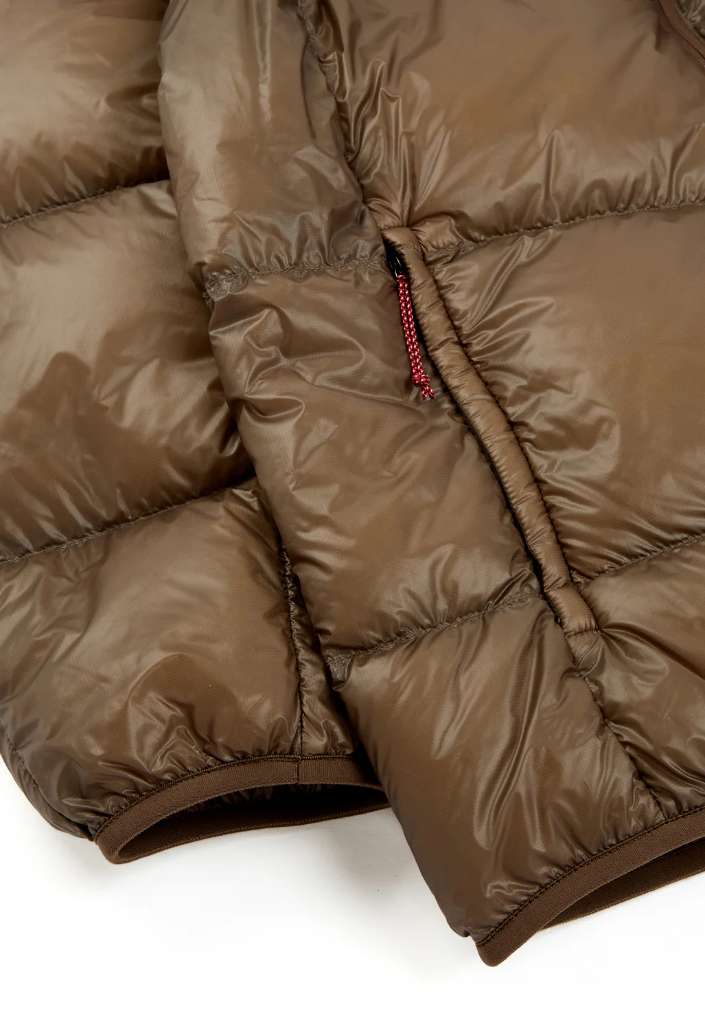 NANGA MOUNTAIN LODGE DOWN HOODIE JACKET - MOCHA