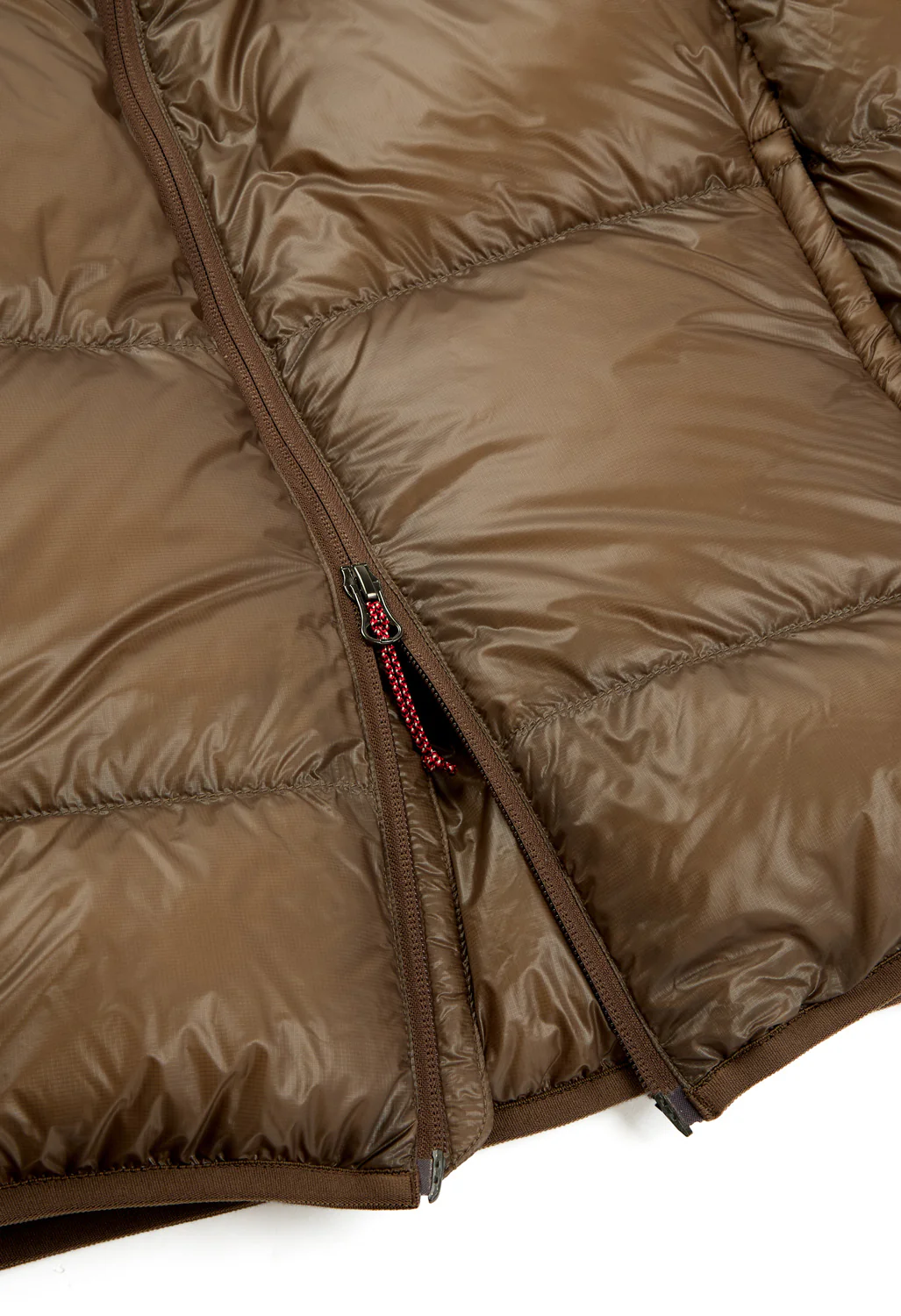 NANGA MOUNTAIN LODGE DOWN HOODIE JACKET - MOCHA