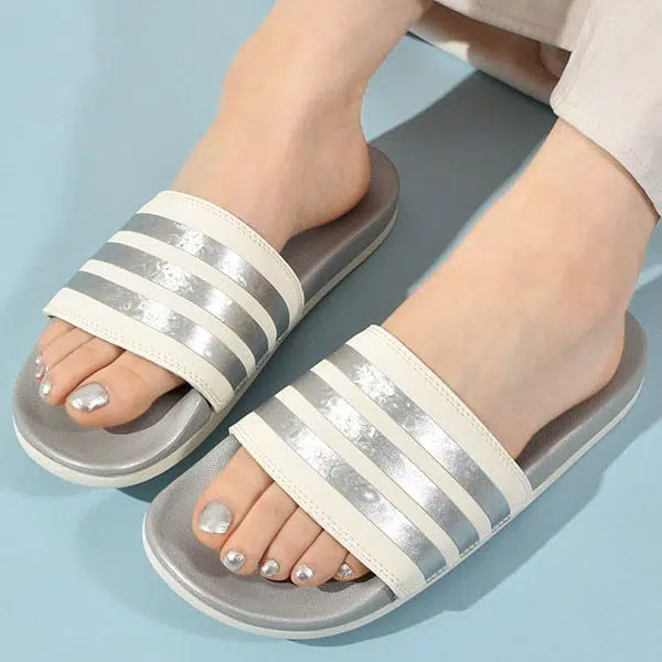 ADIDAS WOMENS ADILETTE COMFORT SLIDE
