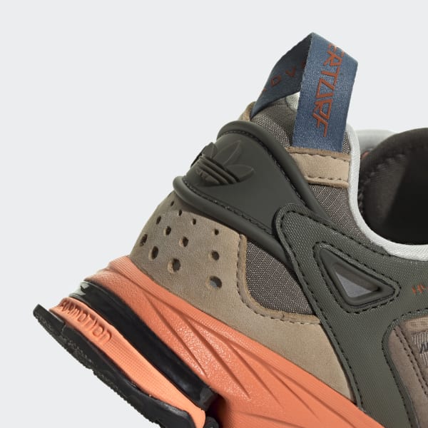 ADIDAS HYPERTURF ADVENTURE W TRAINERS