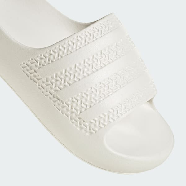 ADILETTE AYOON W