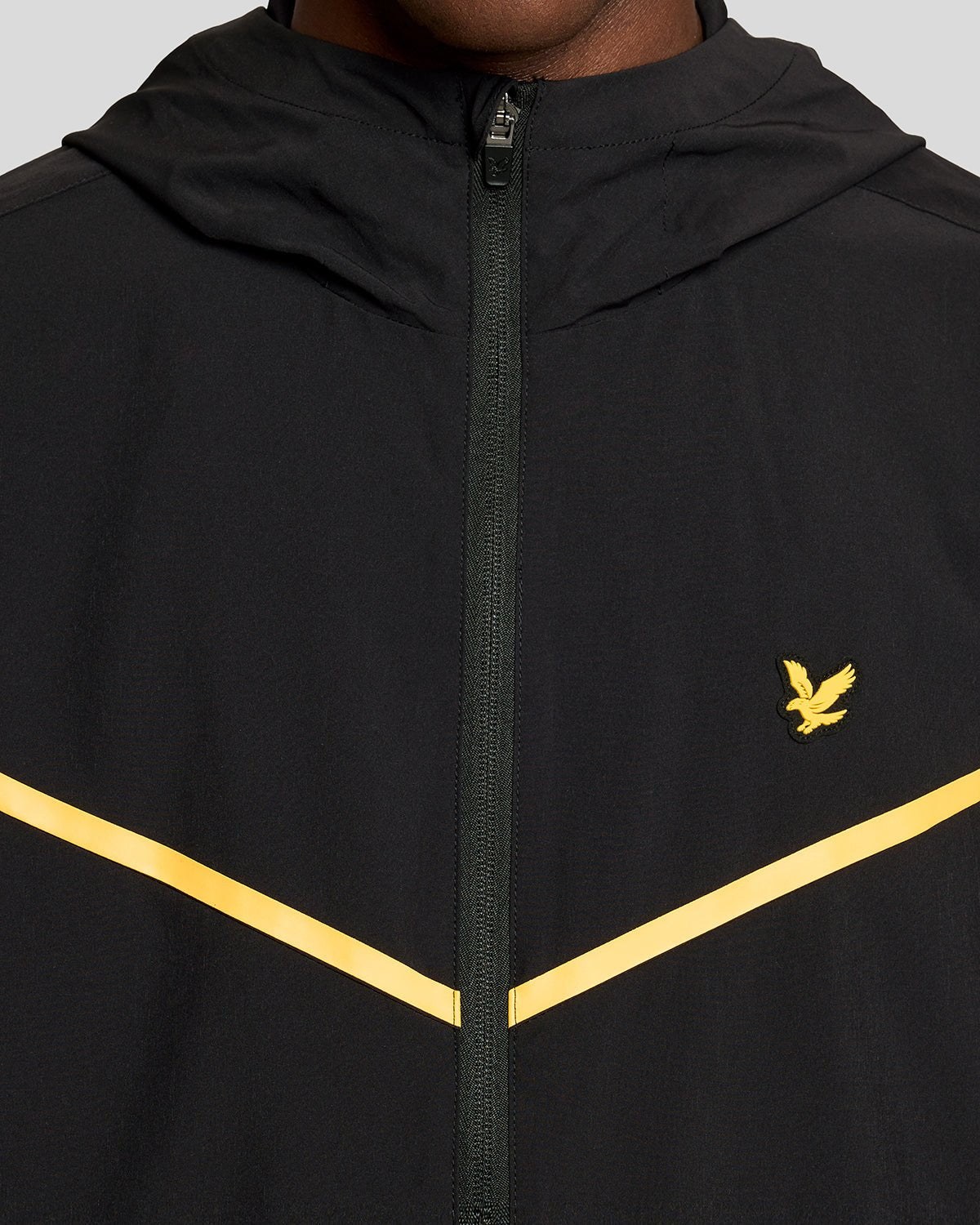 LYLE & SCOTT STRIPED TRACK JACKET - JET BLACK