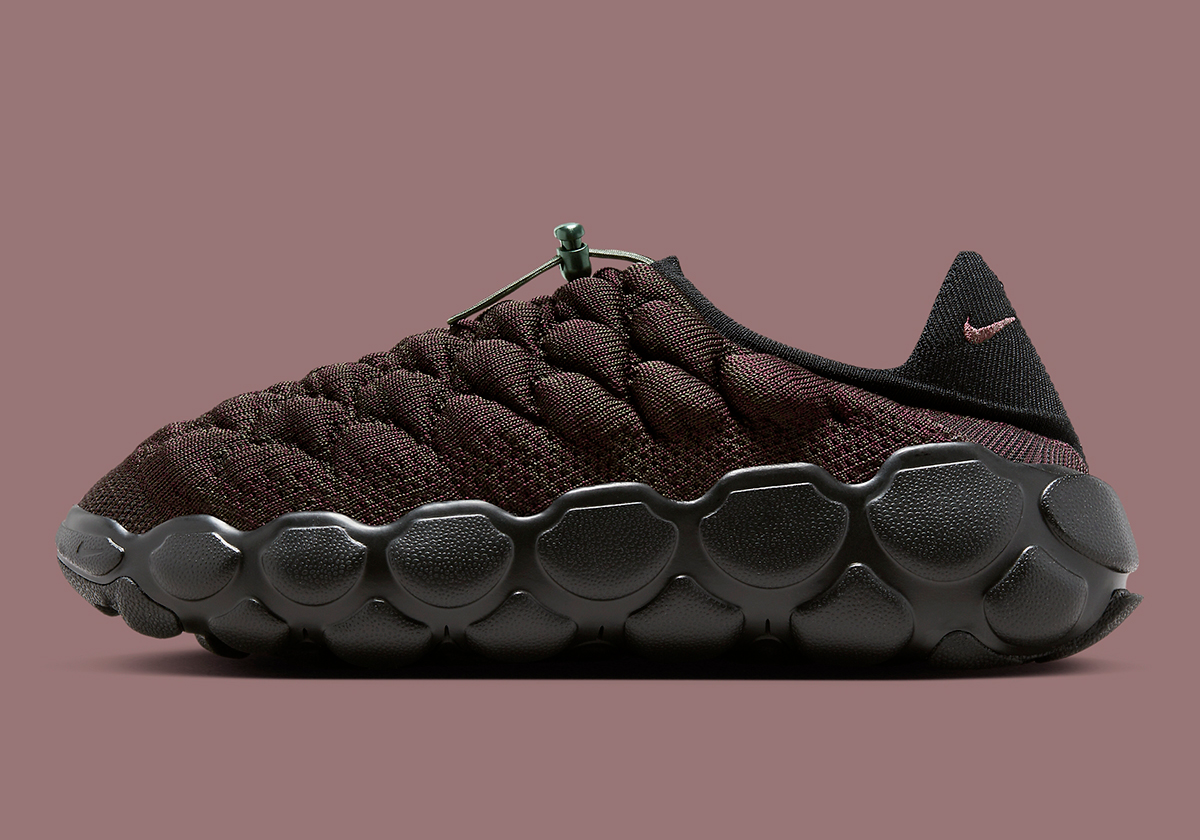 NIKE W NIKE NG OFFLINE - BLACK/CACAO  WOW-SEQUOIA-BURGUNDY CRUSH