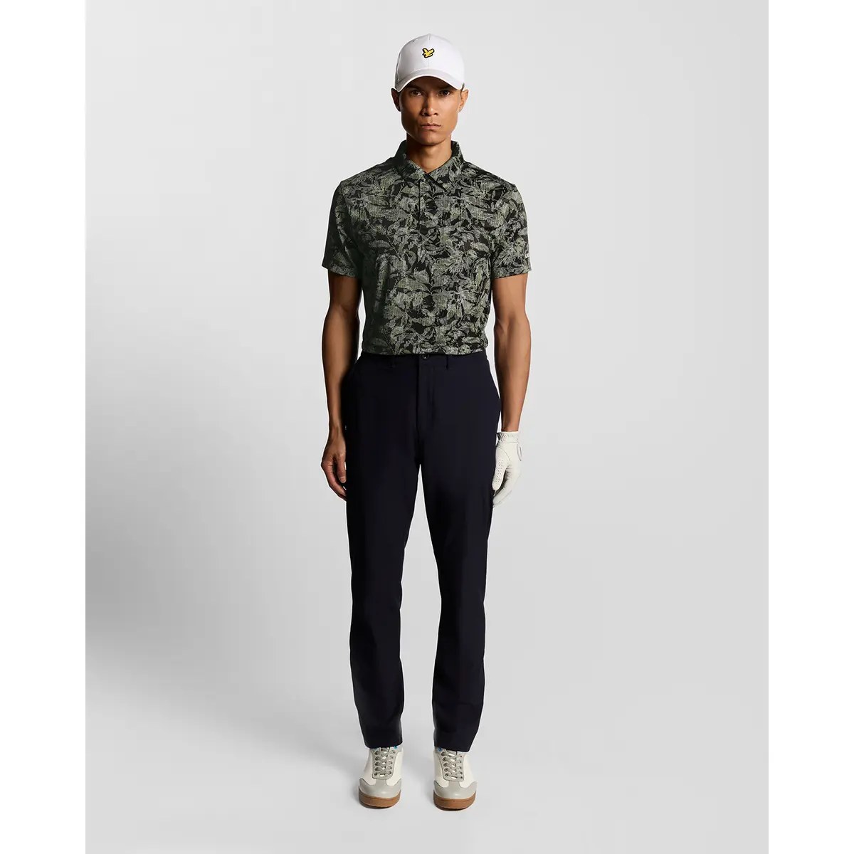 LYLE & SCOTT GOLF DIGITAL FLORAL POLO SHIRT - JET BLACK