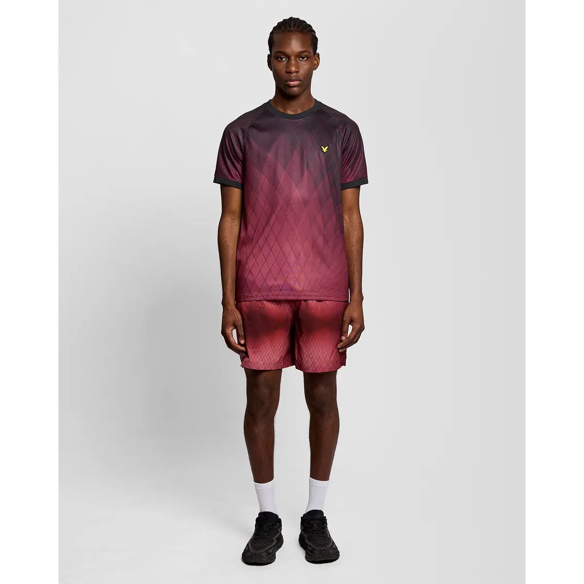 LYLE & SCOTT GEOMETRIC PRINTED FOOTBALL T-SHIRT - FIG