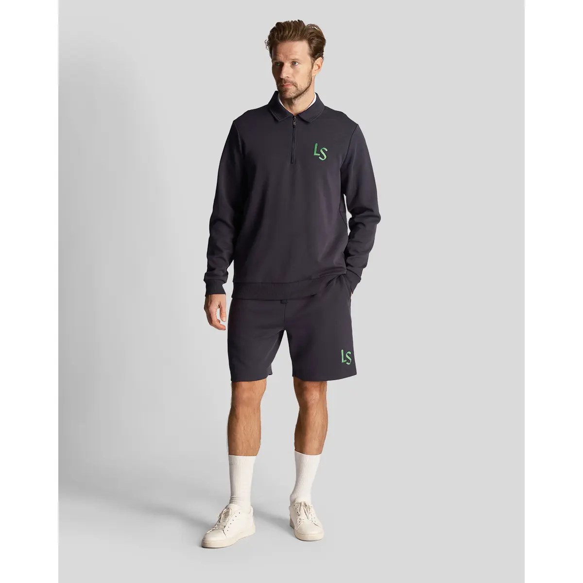 LYLE & SCOTT LS LOGO QUARTER ZIP SWEATSHIRT - DARK NAVY