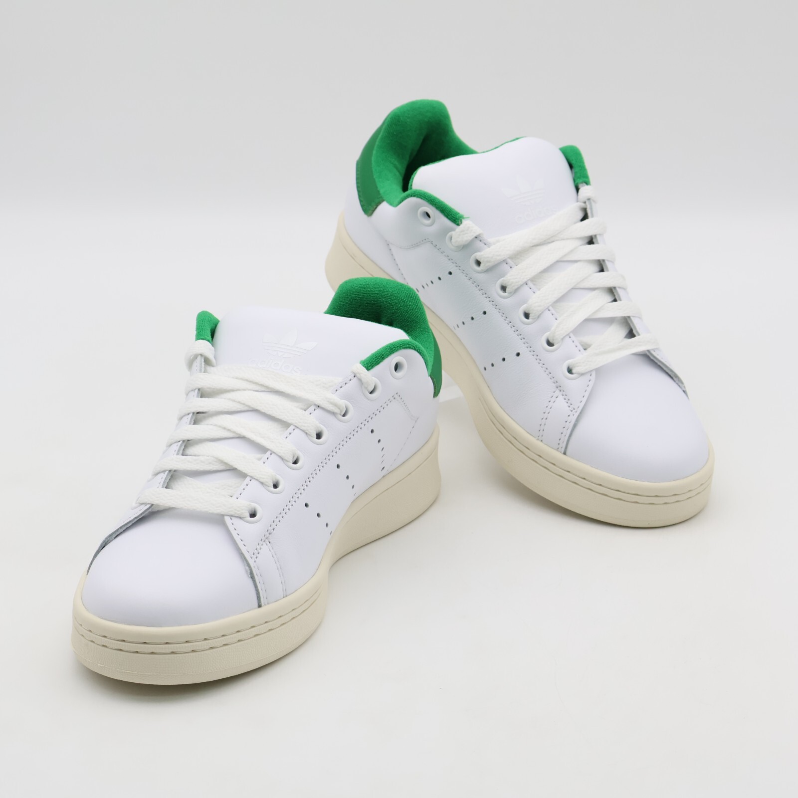 ADIDAS ORIGINALS UNISEX STAN SMITH XLG TRAINERS