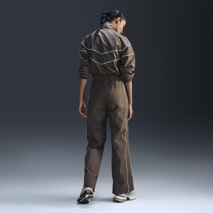 Nike Sportswear Womens Windrunner High-Waisted Woven Open-Hem Pants - Ironstone/White