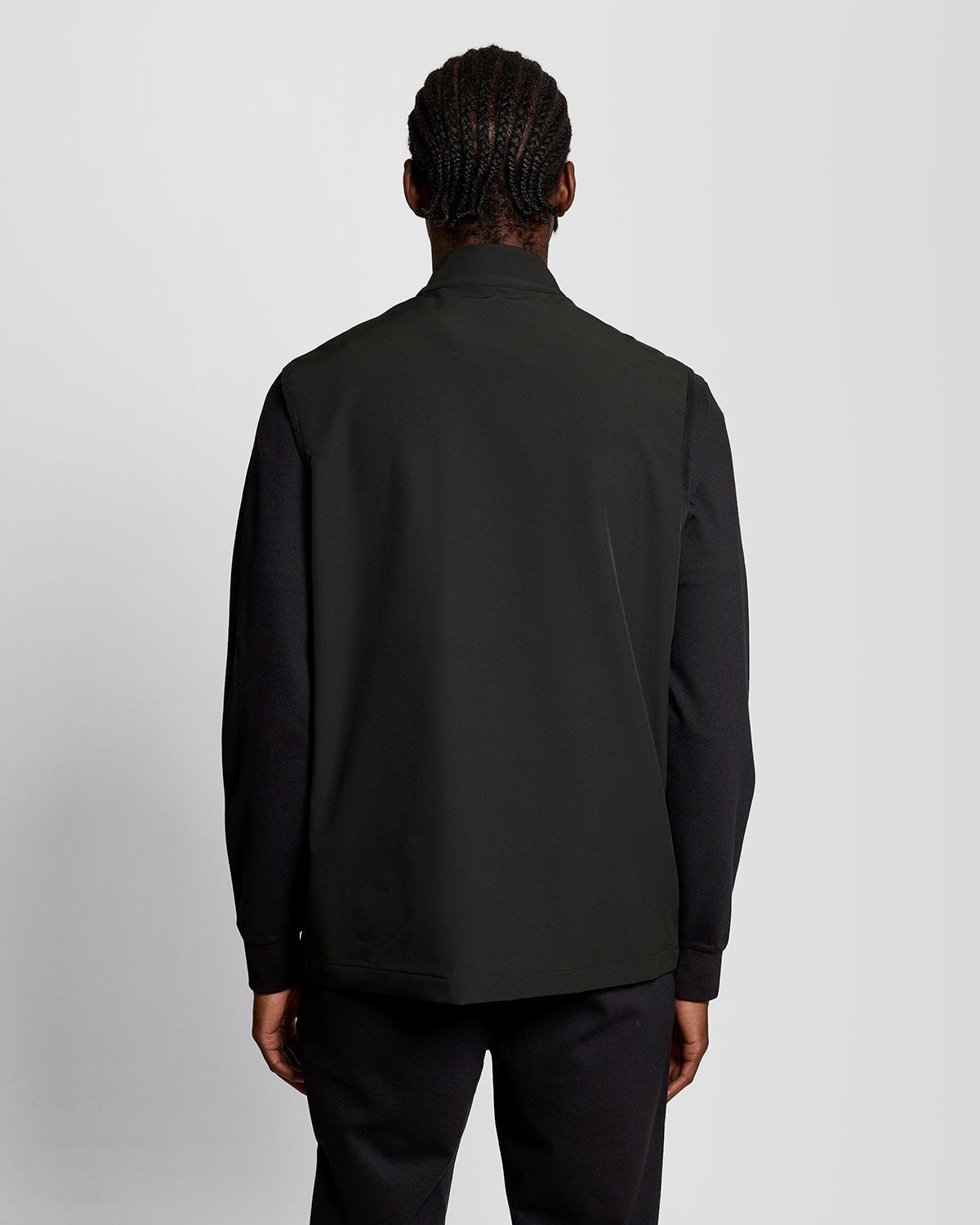 LYLE & SCOTT BRANDED GILET - JET BLACK