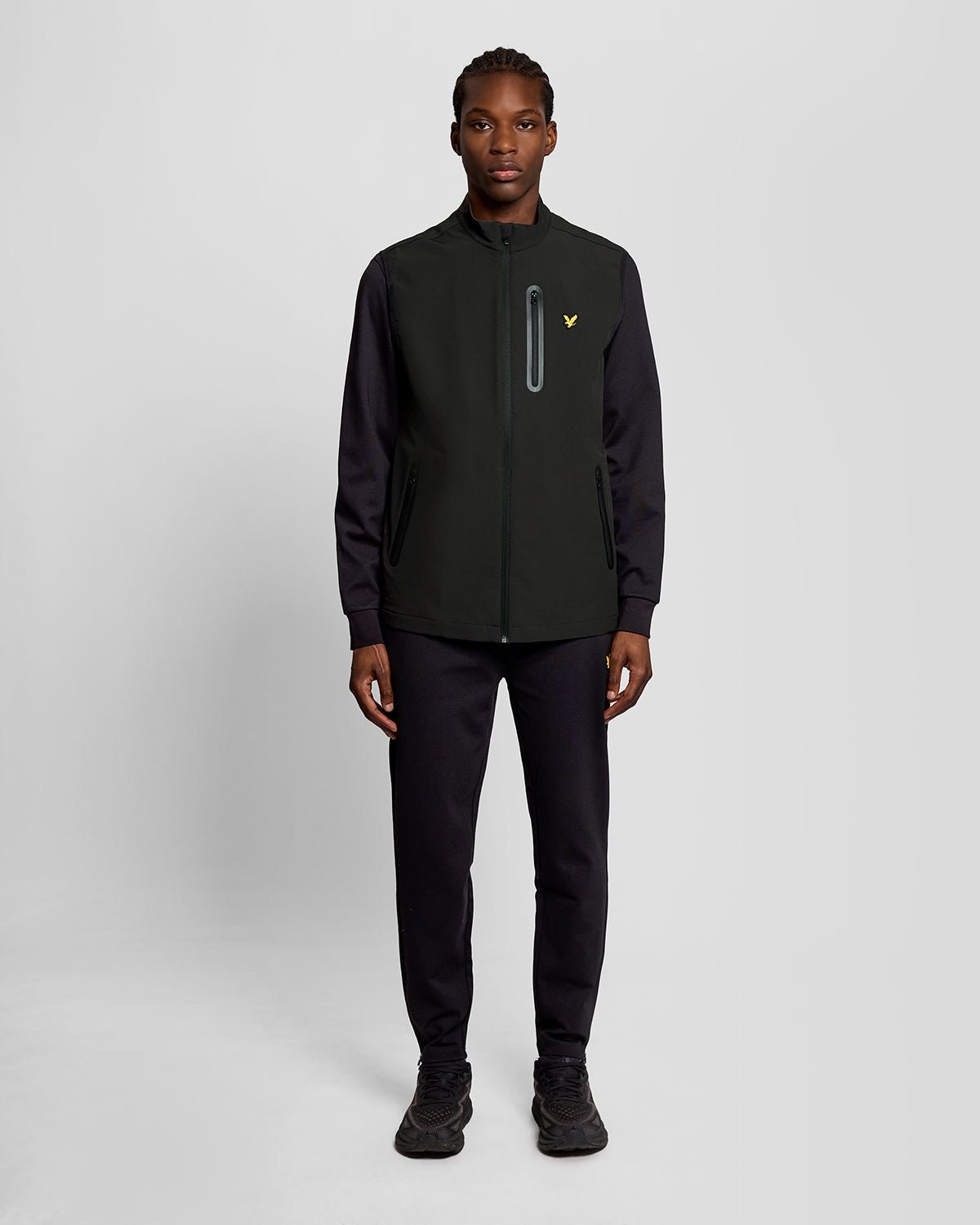 LYLE & SCOTT BRANDED GILET - JET BLACK