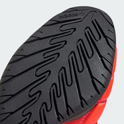 ADIDAS ADIRACER LO W TRAINER