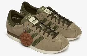 ADIDAS ORIGINALS MOSTON SUPER SPEZIAL TRAINERS