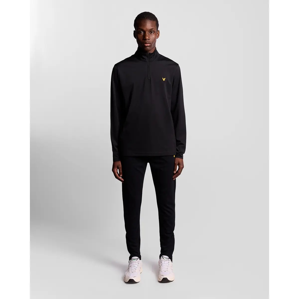 LYLE & SCOTT GOLF COURSE MIDLAYER - JET BLACK