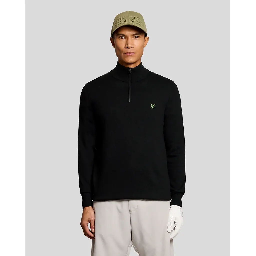 LYLE & SCOTT GOLF POLYBLEND QUARTER ZIP JUMPER - JET BLACK