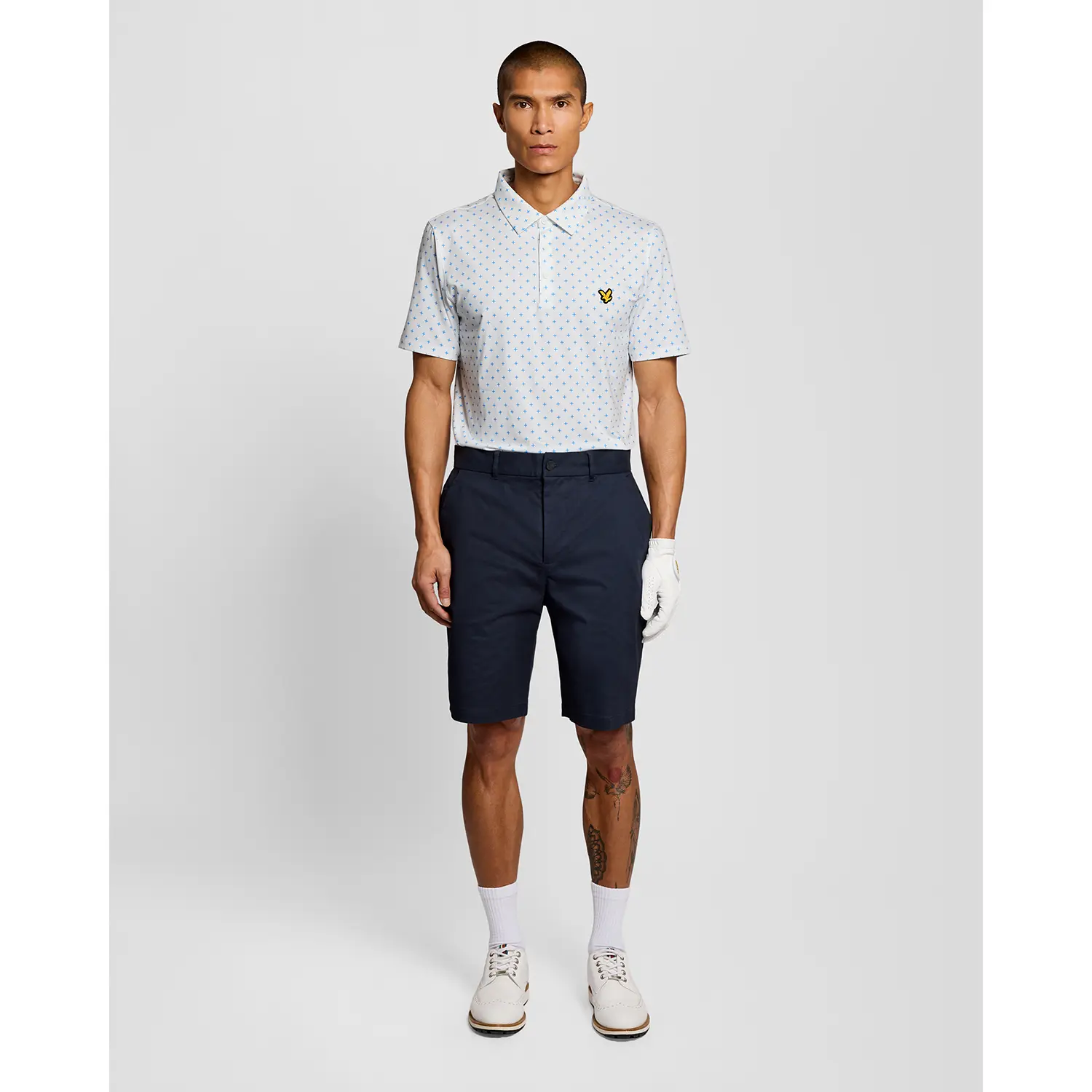 LYLE & SCOTT GOLF CROSS PRINT POLO - WHITE