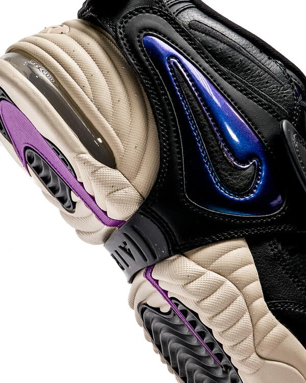 NIKE W AIR ADJUST FORCE 2023 - BLACK/MULTI-COLOR-SANDDRIFT-VIVID PURPLE