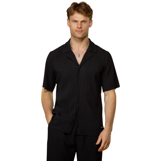 BELIER PLEATED SS SHIRT - BLACK