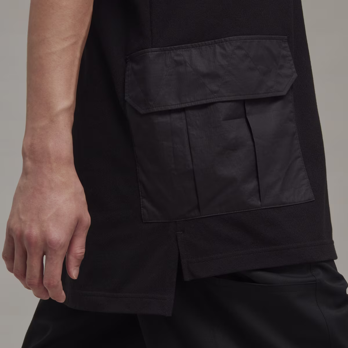ADIDAS x Y-3 CREPE JERSEY SHORT SLEEVE POCKET T-SHIRT 